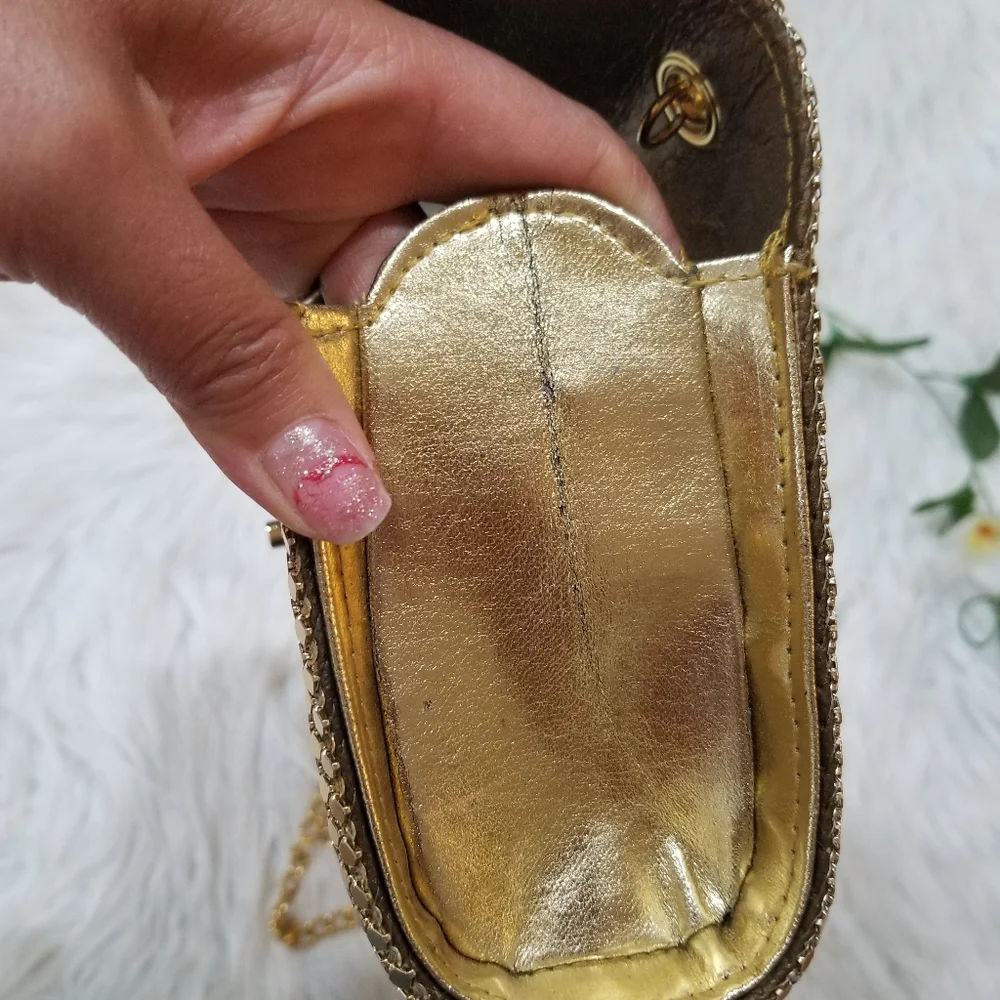 Gold Mesh Evening Clucht Crossbody Bag.